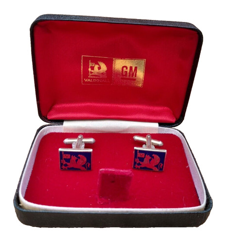 Vtg vauxhall motors pair - vauxhall,